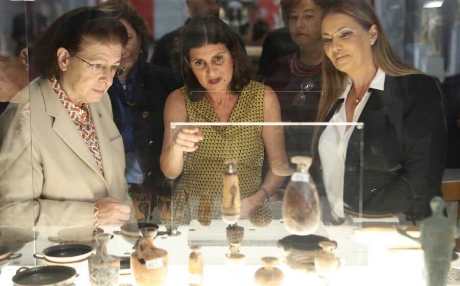 Lina Mendoni and Pninat Yanay examine returned antiquities in Athens on October 13, 2026. Credit: Greek Ministry of Culture.