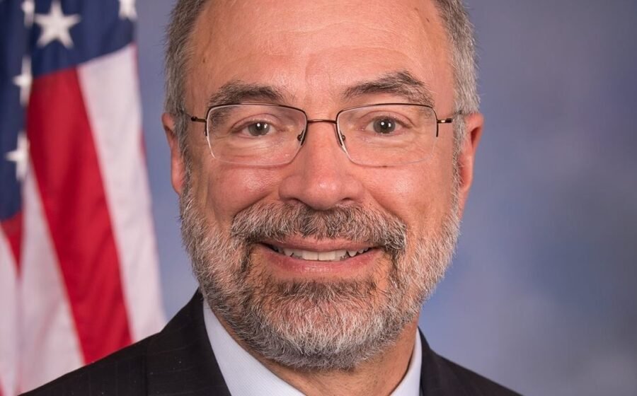 Official 2018 portrait of Maryland U.S. Representative Andy Harris, used as archival illustration, not an image of the October 2026 reporter confrontation